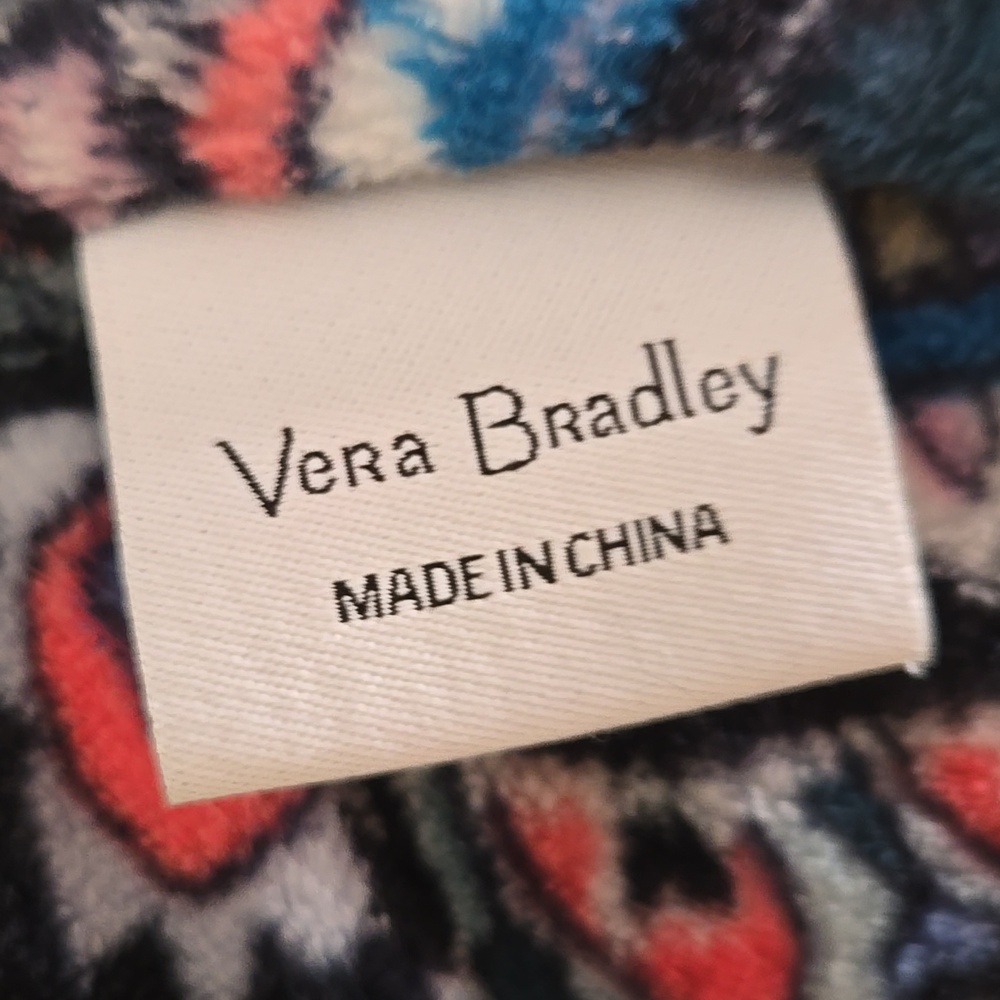 Vera Bradley Multicolor Patterned Fabric pillow, blanket. - Picture 2 of 3